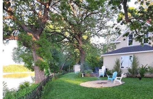 Willmar Cabin | 200' of Shoreline on Foot Lake! Great fishing and swimming in Willmar MN
