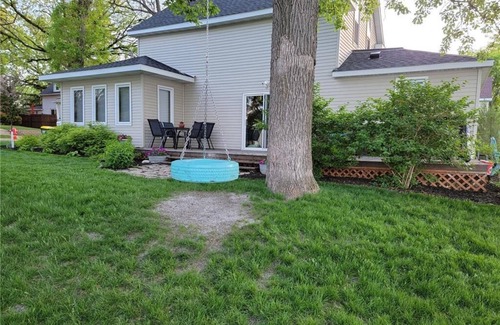 Willmar Cabin | 200' of Shoreline on Foot Lake! Great fishing and swimming in Willmar MN