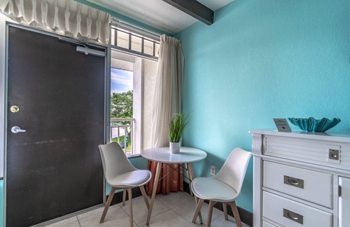 Ruskin Apartment | 201 Little Harbor Inn