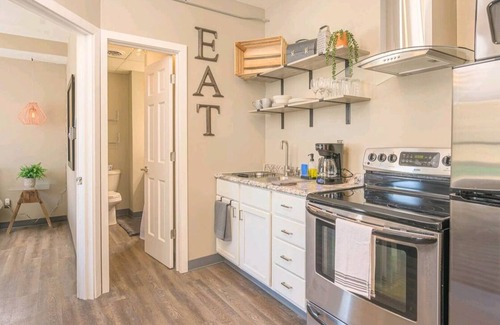 Appleton Apartment | 202 - Downtown 1 Bedroom Apartment