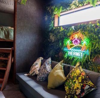 Isumi House | 2025年7月New Open,森の中の隠れ家,サウナ,星見ジャグジー