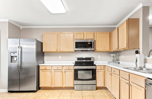 Frisco House | 2025 Special! 3BR, Sleep 8- 2 King Beds, 4 Full Beds