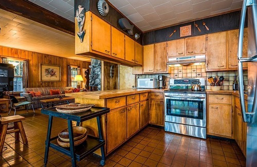 Sawyer Cottage | (2026 OPEN!) Historic Lakefront Home with 100 Feet of Private Beach!
