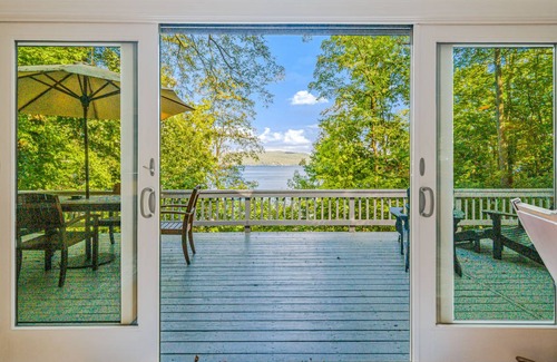 North Lake George House | 203 m² House ∙ 3 bedrooms ∙ 8 guests