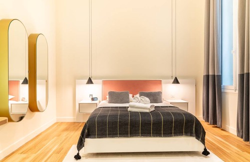 Graslin - Commerce Apartment | 204 m² Apartment ∙ 3 bedrooms ∙ 6 guests