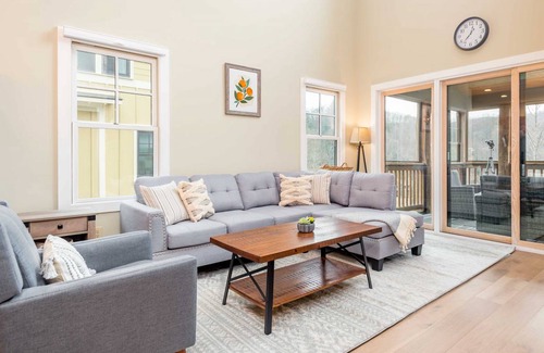 Cullowhee House | 204 m² House ∙ 3 bedrooms ∙ 6 guests