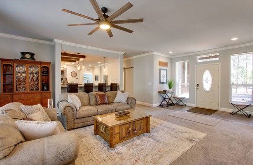 La Pine House | 204 m² House ∙ 3 bedrooms ∙ 8 guests