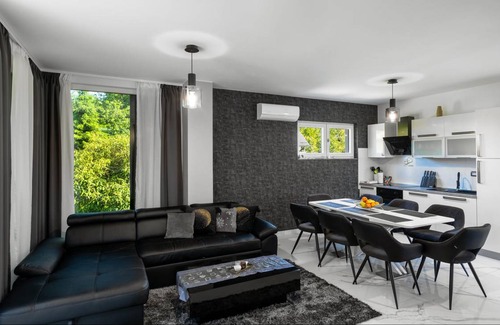Brestovac House | 207 m² House ∙ 4 bedrooms ∙ 8 guests