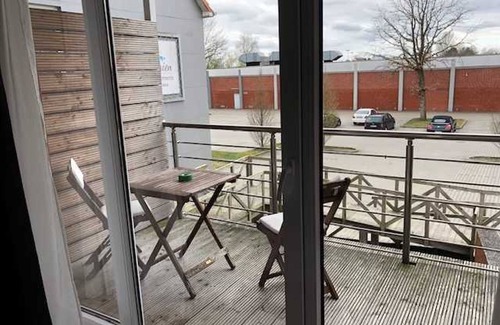Rhauderfehn Apartment | 208, first floor, balcony - Apartmenthaus Fehnferien, 95100