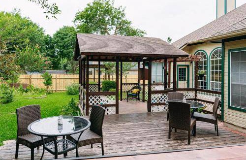 Katymead House | 208 m² House ∙ 4 bedrooms ∙ 12 guests
