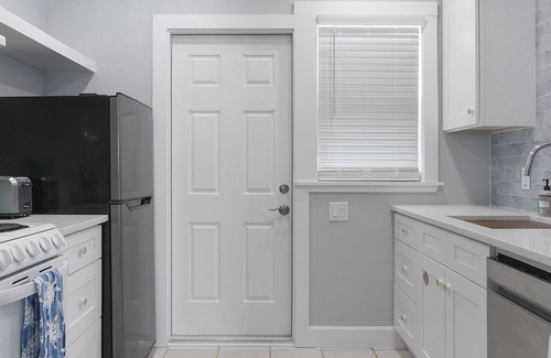 Cocoa Beach Apartment | 209 Turtle | 1 Block to Beach | Beach Gear!