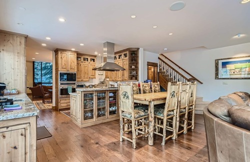 Highland Meadows House | 2095 Vermont Rd., West Vail Home -Hot Tub on Deck, Chef`s Kitchen, and Great Views!