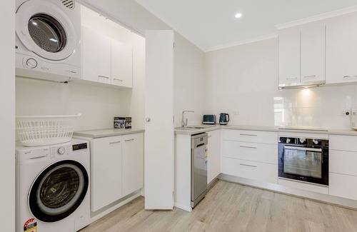 Aroona House | 21 Bushlark Street Aroona QLD