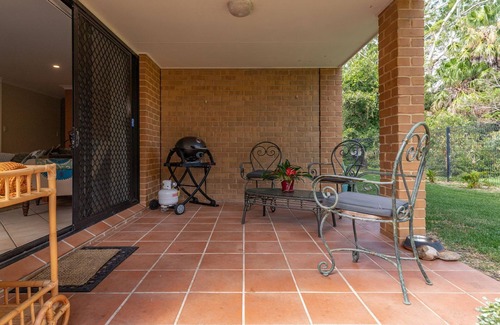 Forster House | 21 Cedar Grove - Pet Friendly
