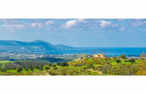 Latchi Villa | 210 m² Villa ∙ 3 bedrooms ∙ 6 guests