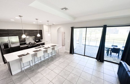 Haines City House | 210BP: ADA 4 Bed Large Private Pool Home-Near Legoland-Resort Amenities