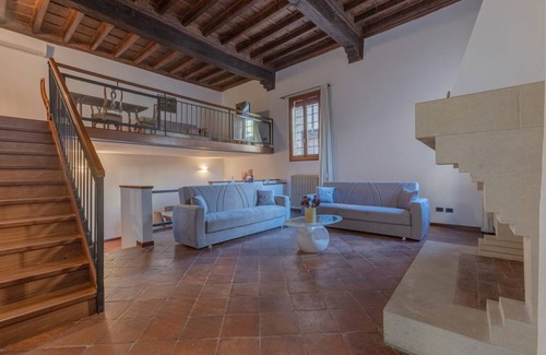 Ferrara Historic Centre Apartment | 213 m² Apartment ∙ 3 bedrooms ∙ 9 guests