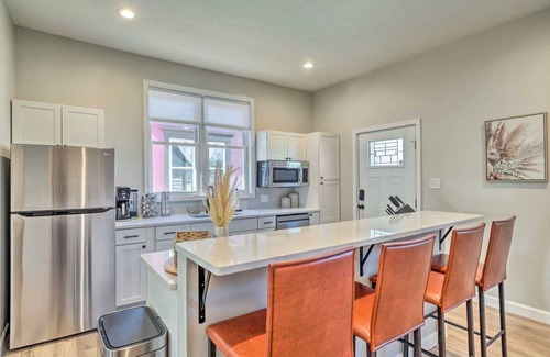 Near Eastside House | 214 m² House ∙ 3 bedrooms ∙ 6 guests