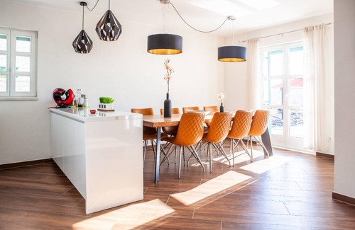 Veliko Brdo House | 218 m² House ∙ 4 bedrooms ∙ 8 guests