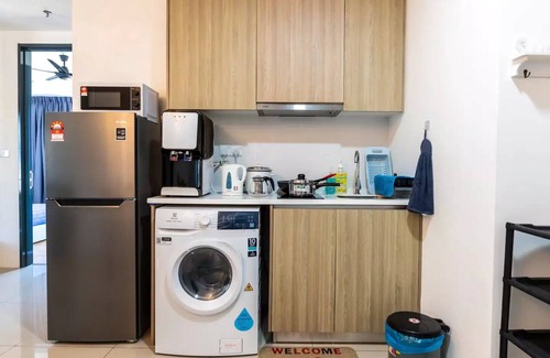 George Town Apartment | 218 Tropicana Seaview 1Bedroom 2Carparks 3-6pax
