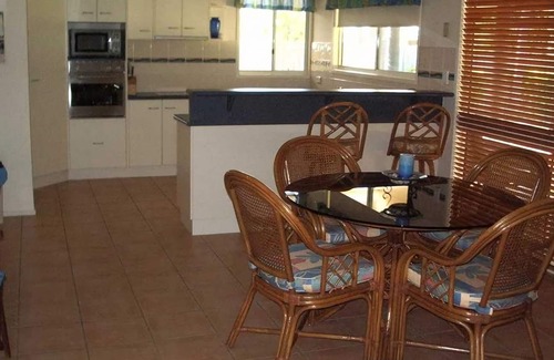 Bargara House | 22 Bussey Street Bargara