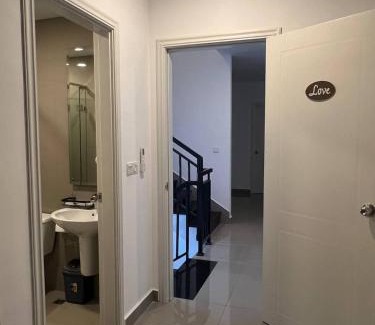 Dangkao House | 22 Homestay-near AEON Mall 3 & Techo International Aiport