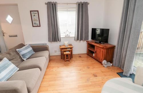 Beadnell House | 22 Longstone Park