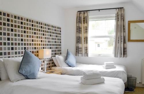 Inchmarlo House | 22 Queens Court