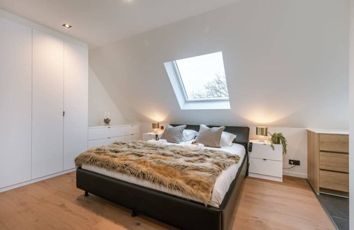Beernem Apartment | 220 m² Apartment ∙ 3 bedrooms ∙ 6 guests