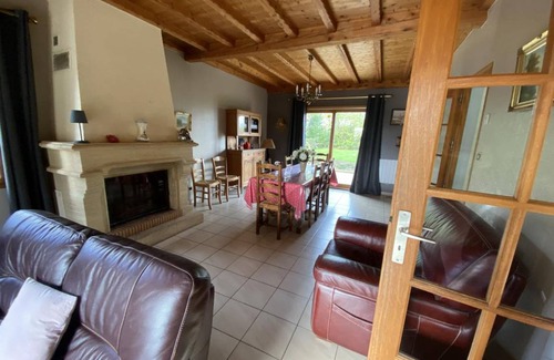 Wierre-Effroy Cottage | 220 m² Cabin ∙ 6 bedrooms ∙ 11 guests