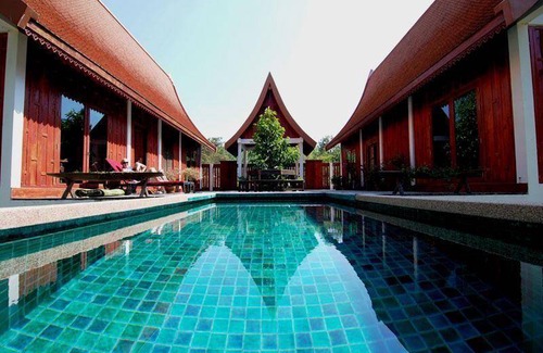 Um Chan House | 220 m² House ∙ 2 bedrooms ∙ 4 guests