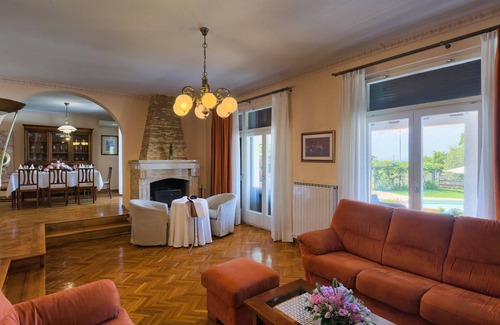 Gulici House | 220 m² House ∙ 5 bedrooms ∙ 10 guests