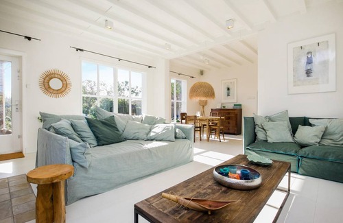 Bergen aan Zee House | 220 m² House ∙ 5 bedrooms ∙ 12 guests