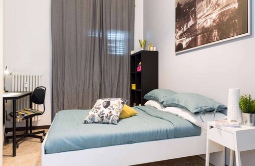 Corsico Resort | 220 m² Private room ∙ 1 bedroom ∙ 1 guest