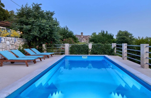 Zagore Villa | 220 m² Villa ∙ 3 bedrooms ∙ 8 guests