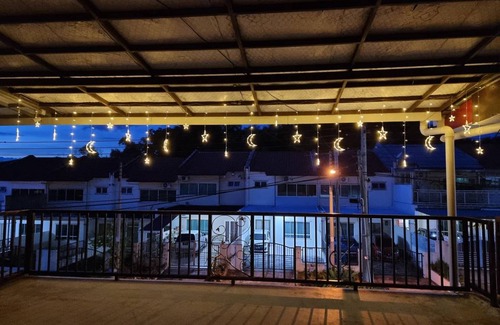 Sandakan House | 2200 m² House ∙ 4 bedrooms ∙ 10 guests
