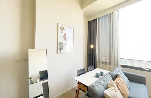 Phra Khanong Apartment | 2209 Duplex apartment 高层景观公寓 BTS ON NUT