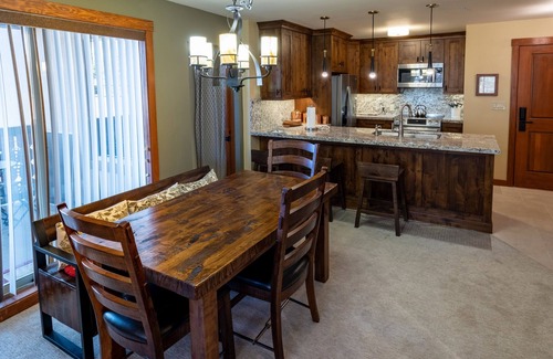 Salt Lake Mountain Resorts Condo | 2215 - Two Bedroom Standard Eagle Springs East by RedAwning