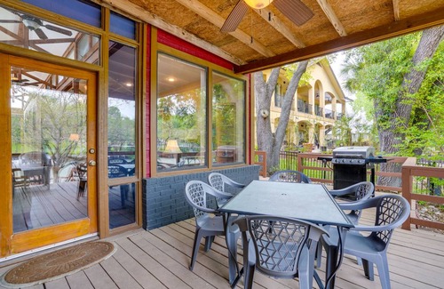 McQueeney House | 222 m² House ∙ 3 bedrooms ∙ 8 guests