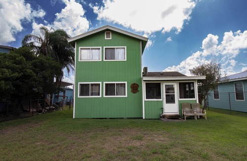 Port Mansfield House | 223 Beach-Great home w/all the amenities needed for a great fishing getaway.