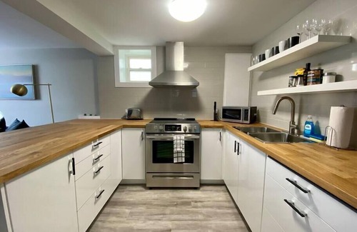 North End Apartment | 224 Hidden Getaway w/Back Yard