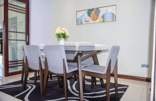 Lusaka Apartment | 225 m² Apartment ∙ 2 bedrooms ∙ 4 guests