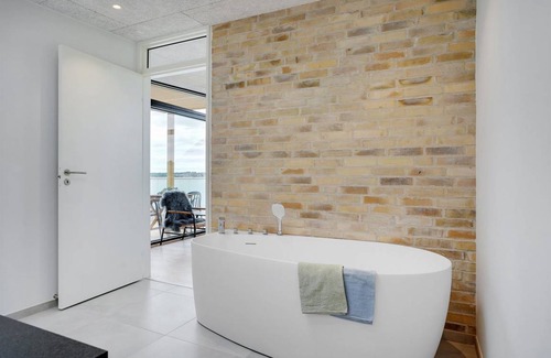 Egsmark Strand House | 226 m² House ∙ 4 bedrooms ∙ 8 guests