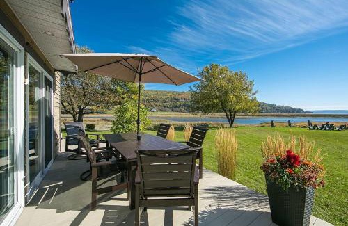 Baie-St-Paul Ski Chalet | 227 - En bordure de la rivière du Gouffre - Les Immeubles Charlevoix