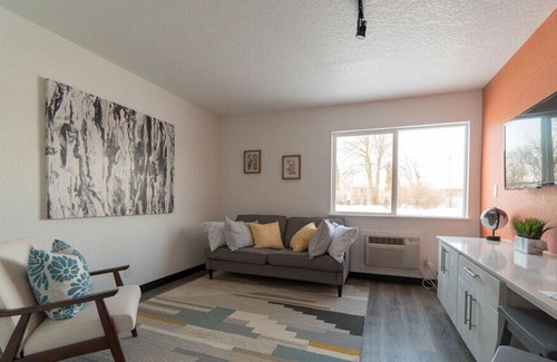Waterloo Apartment | 228 Spaces - Cedar Falls Micro-Apartment