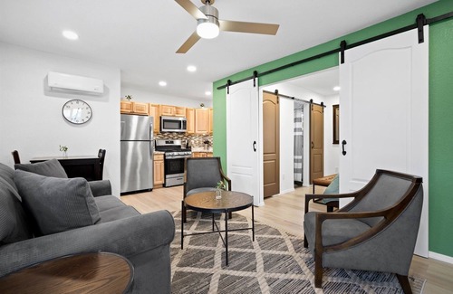 Roosevelt Condo | 23 Chelsea Place 1 Bedroom Condo by RedAwning