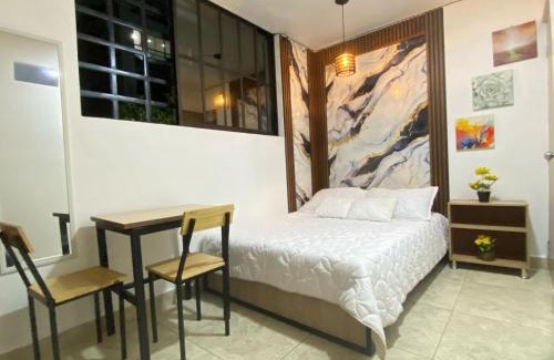 Suramericana Apartment | 23 COMODO APARTAMENTO CON BALCON EN LAURELES ESTADiO 2 HAB 2 BAÑOs