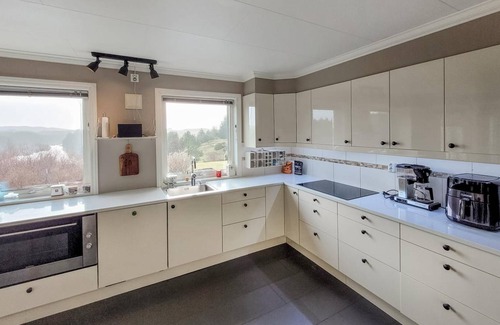 Sveio House | 230 m² House ∙ 4 bedrooms ∙ 8 guests