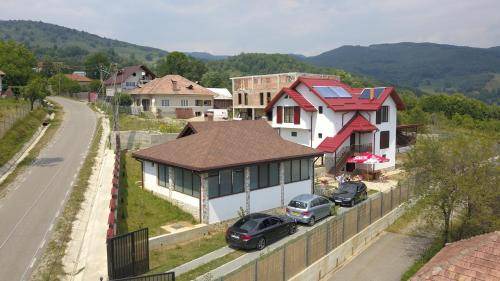 Salatrucel House | 230 m² House ∙ 8 bedrooms ∙ 14 guests