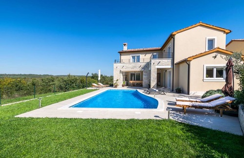 Sosici Villa | 230 m² Villa ∙ 4 bedrooms ∙ 10 guests